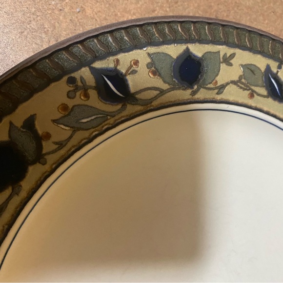 Mikasa Intaglio Arabella CAC01 11" Dinner Plates set of 4 - Picture 6 of 8